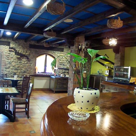 Conjunto Hotelero La Pasera Soto De Cangas Extérieur photo