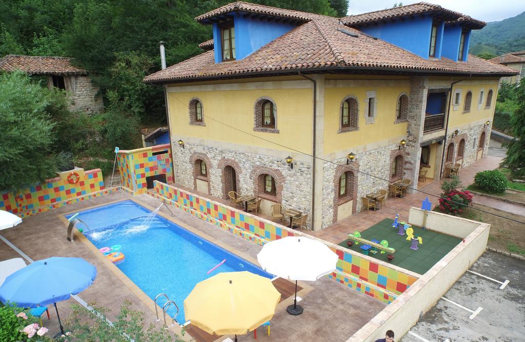 Conjunto Hotelero La Pasera Soto De Cangas Extérieur photo