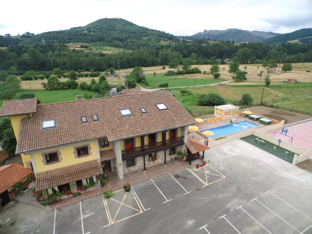 Conjunto Hotelero La Pasera Soto De Cangas Extérieur photo