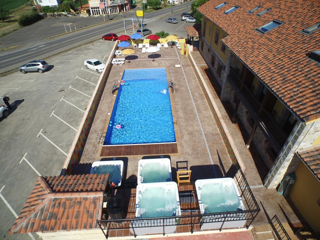 Conjunto Hotelero La Pasera Soto De Cangas Extérieur photo