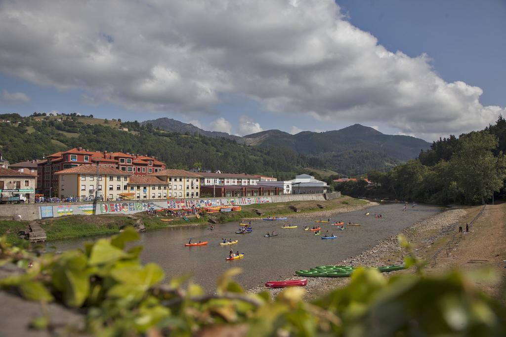 Conjunto Hotelero La Pasera Soto De Cangas Extérieur photo